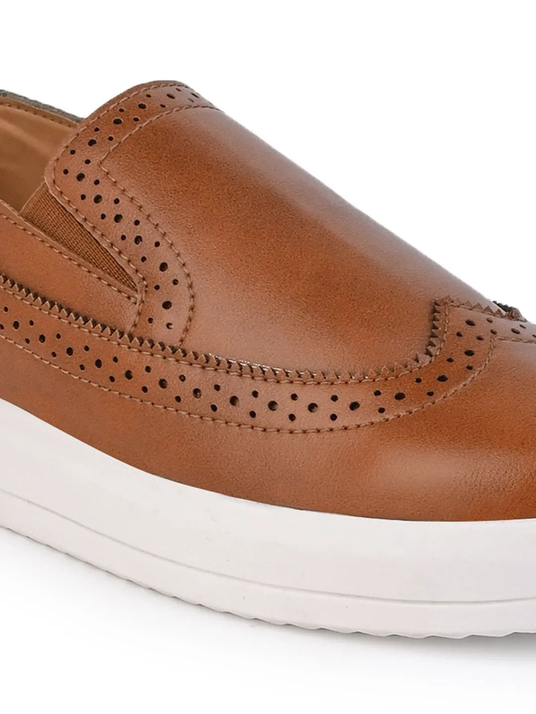 Esmee Metro Ease Sneakers for Women - Tan