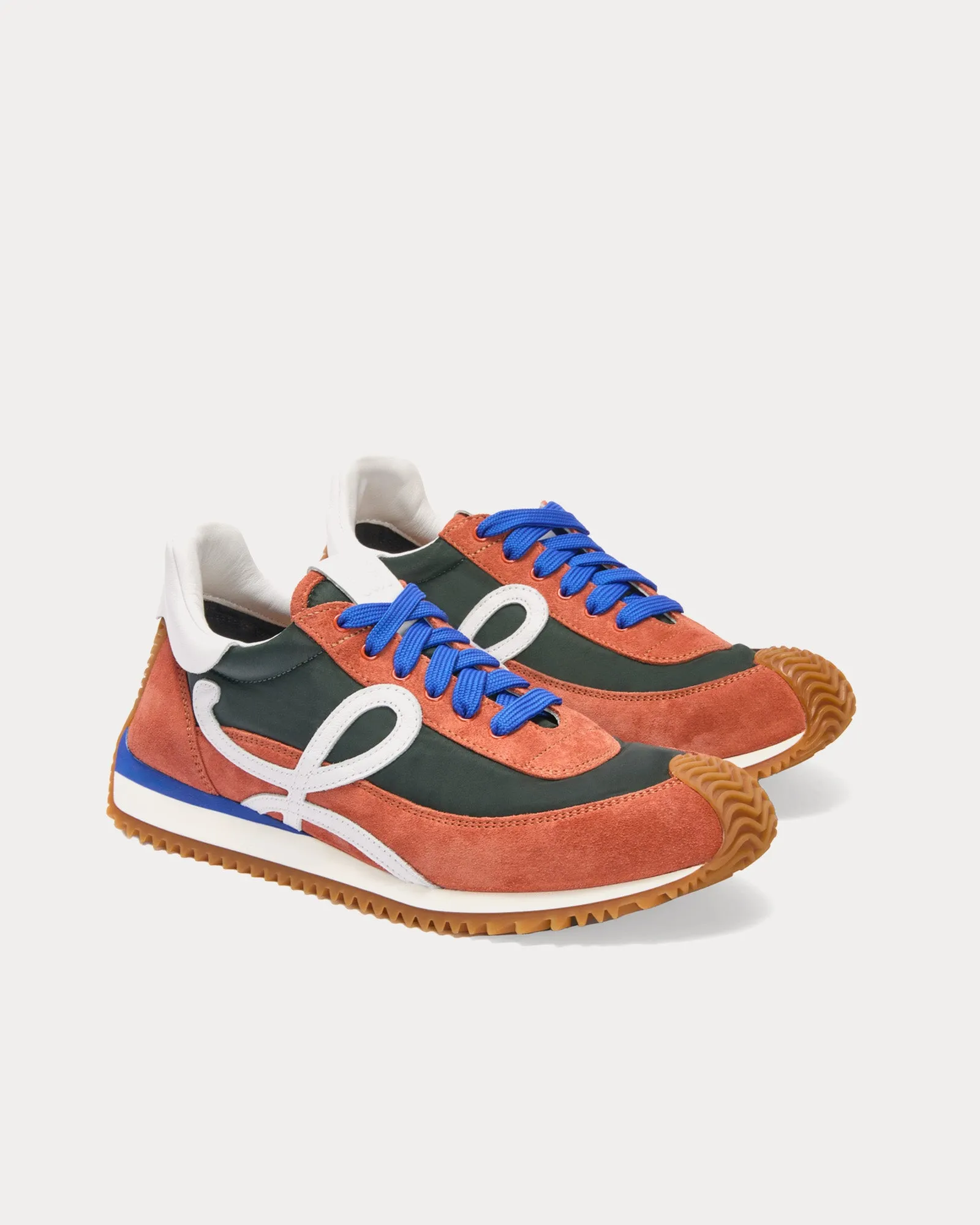 Flow Runner 2.0 Nylon & Suede Khaki / White / Orange Low Top Sneakers