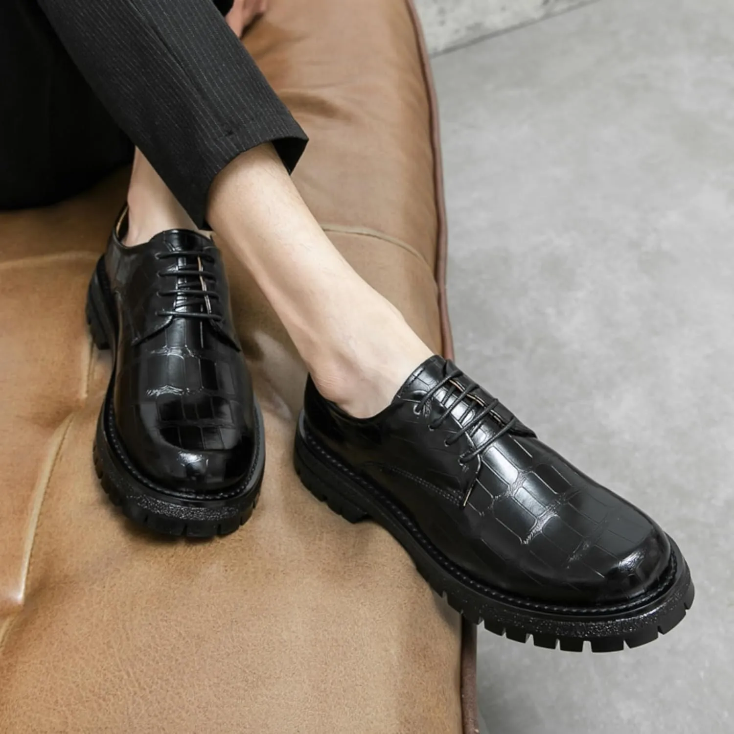 Mens Retro Stone Grain Patent Leather Lace Up Platform Dress Oxfords Shoes Low Top Non-Slip Chunky Dreby Shoes for Formal Business Wedding
